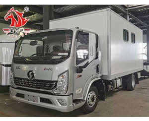 江西自行式运马车